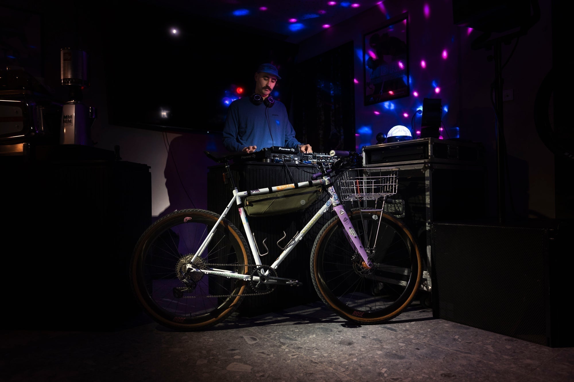 Kona Dream Builds: Gilliam's Fat Cat Cycling Club Rove LTD