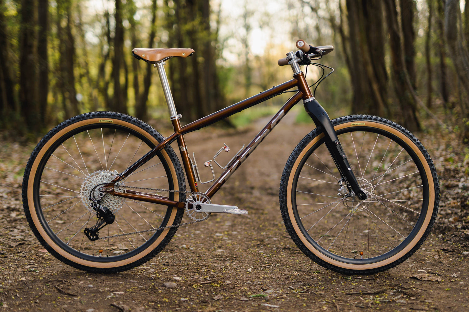 Kona Dream Builds: Antoine Bussier’s Unit X. C’est magnifique